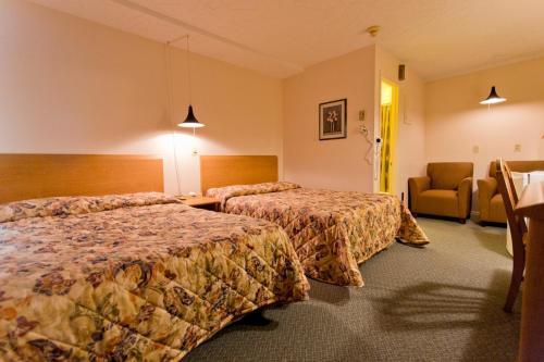 Motel Champlain บรอสซาร์ด ภายนอก รูปภาพ